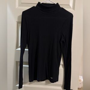 Hollister Women's Classic Black Long Sleeve Tee